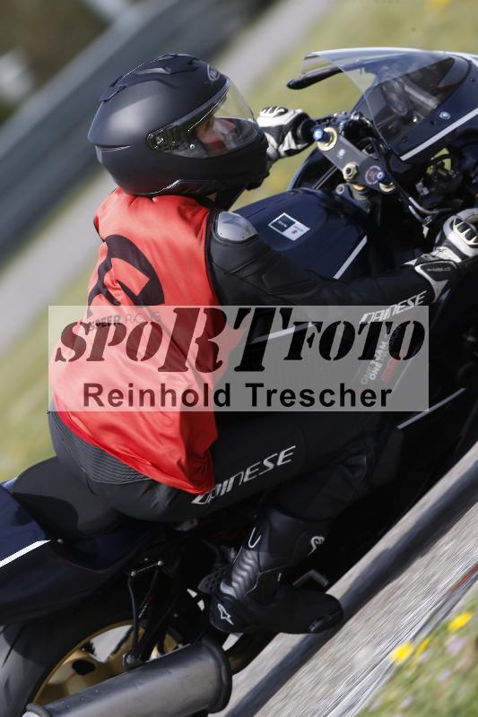 /Archiv-2025/07 19.04.2025 Speer Racing ADR/Instruktorentraining/146